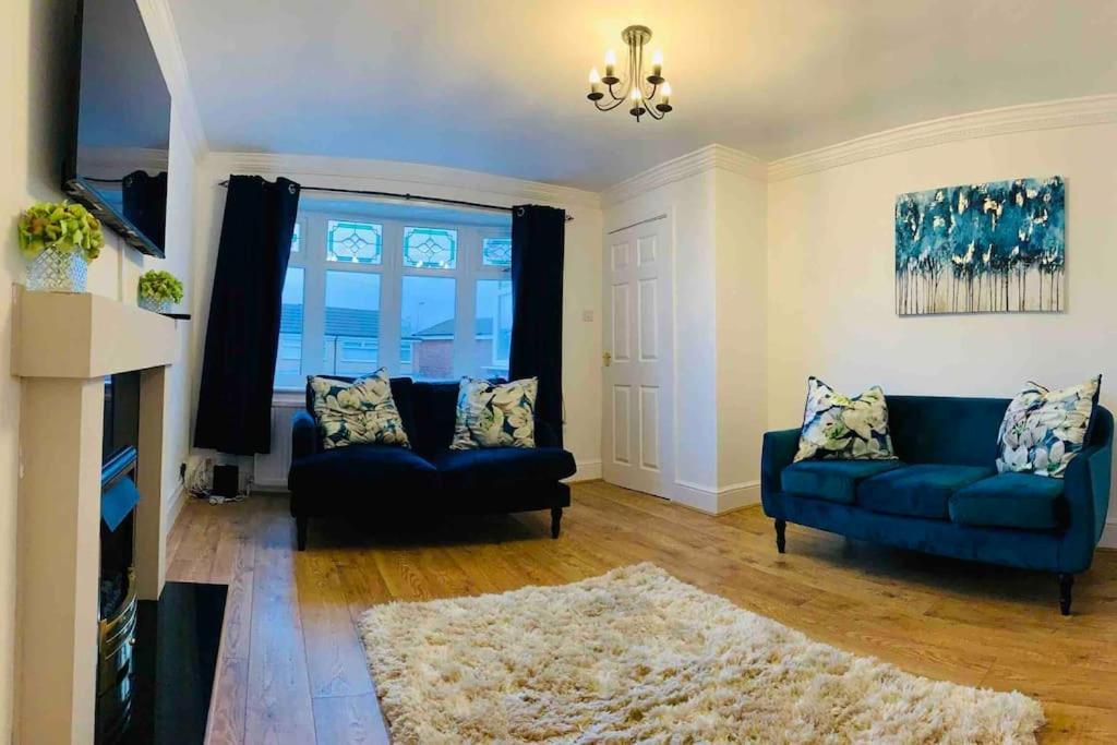 Homely Detached 3 Bedroom House Near Sheffield 로더럼 외부 사진