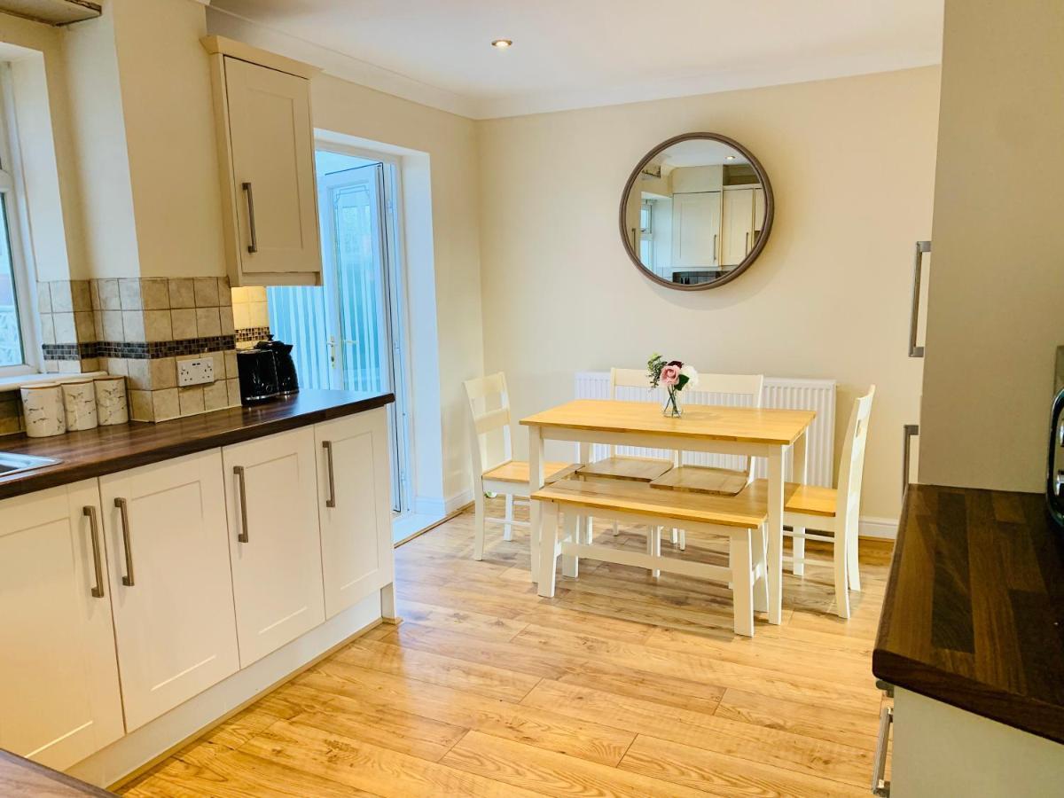 Homely Detached 3 Bedroom House Near Sheffield 로더럼 외부 사진